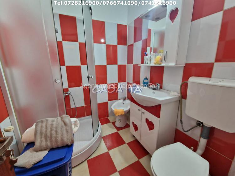 Apartament 3 camere, situat in Targu Jiu, Str. G-Ral Christian Tell - 9