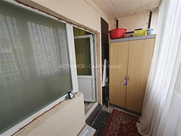 Resita, 3 Cam. Dec., Micro 4 - 12