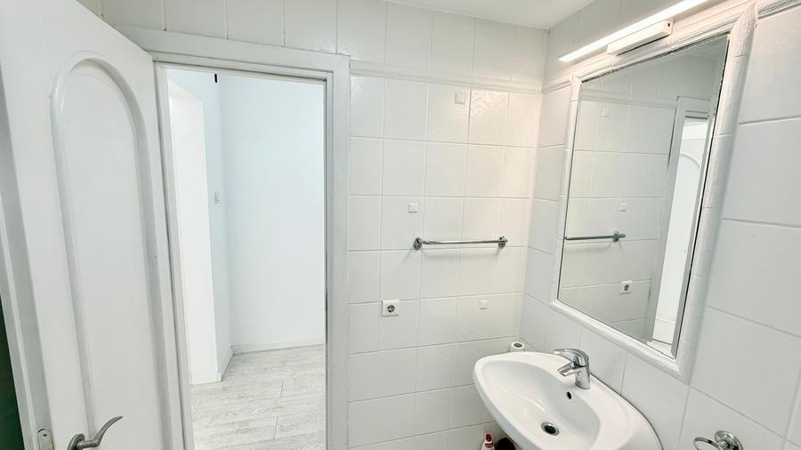 Dorobanti, Zona Beller / Birou 3 camere (strada Constantin Aricescu)