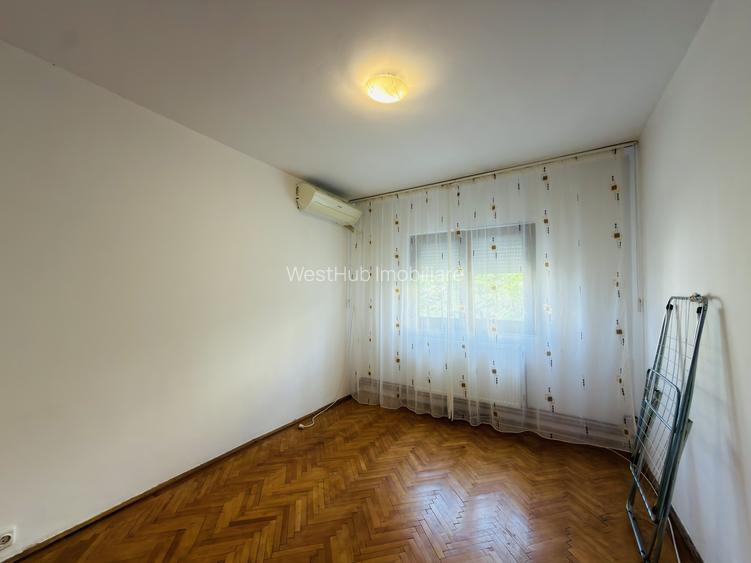 Apartament 3 camere, decomandat, etajul 2, zona Soarelui - 4