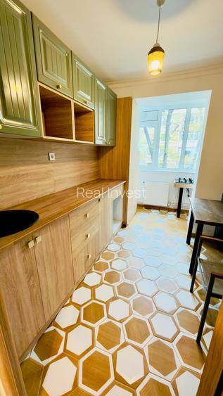 Apartament cu 3 camere de vanzare in Mazepa - 7