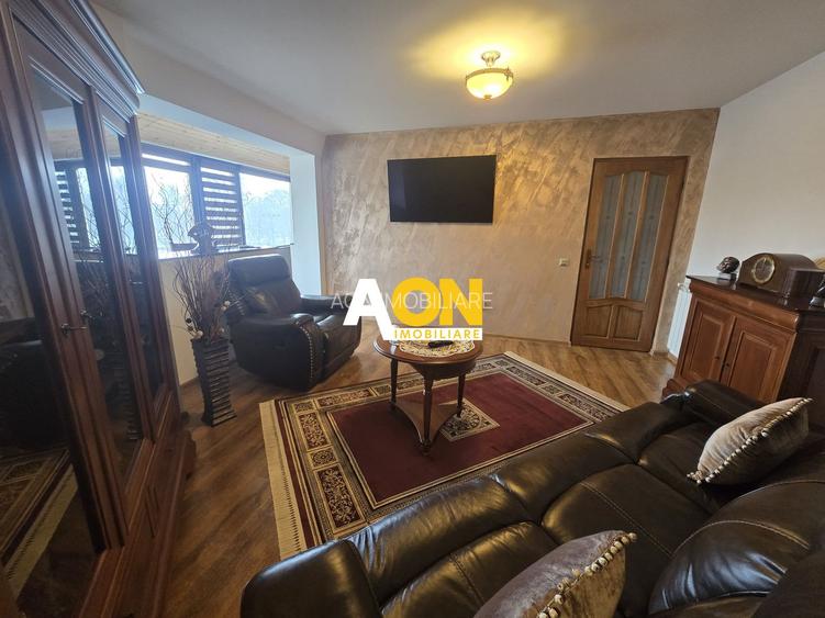 Apartament 2 Camere M-uri, Vedere spre Catedrala, Complet Renovat - 10