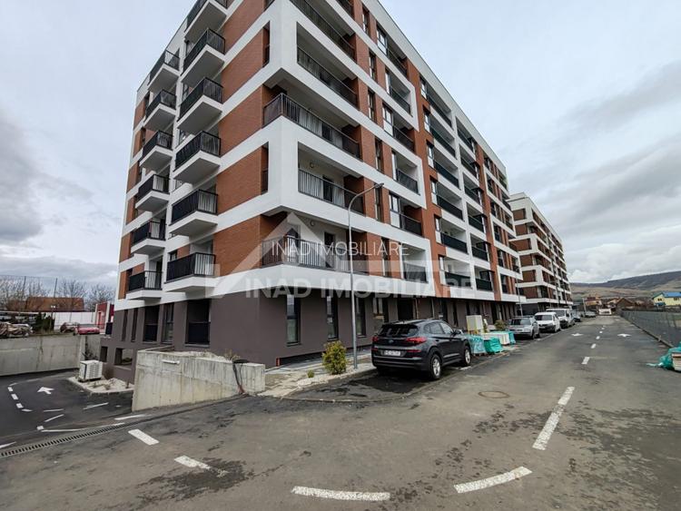 Apartament cu 2 camere, mobilat modern, parcare, Str. Avram Iancu - 16