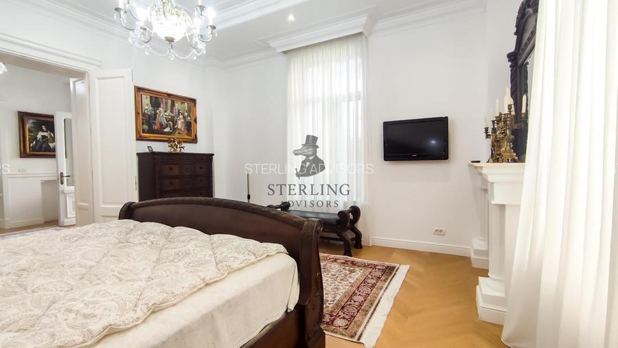 Vila restaurata in cel mai mic detaliu - zona centrala - 52