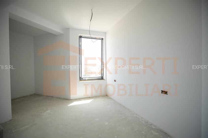 Vila situata in Palazu Mare zona Elvila  - 6