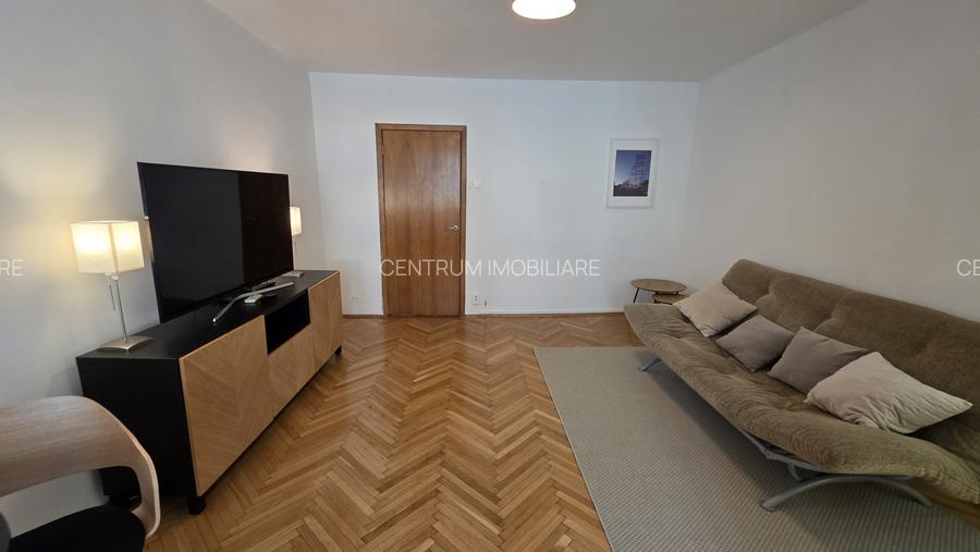 Inchiriere garsoniera Vatra Luminoasa - 4