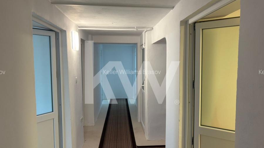 De inchiriat, apartament la casa, cu 3 camere, pretabil pentru afacere! - 6