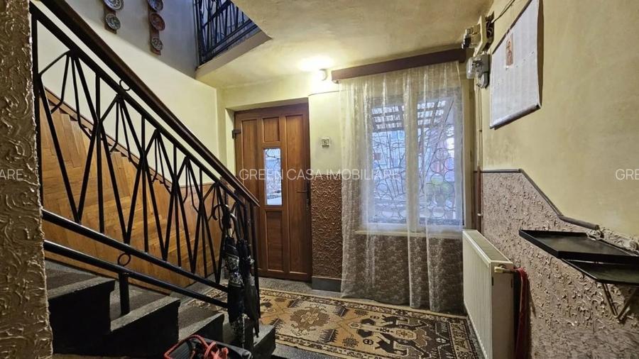 Casă individuală de vânzare – Andrei Mureșanu, singur în curte - 2