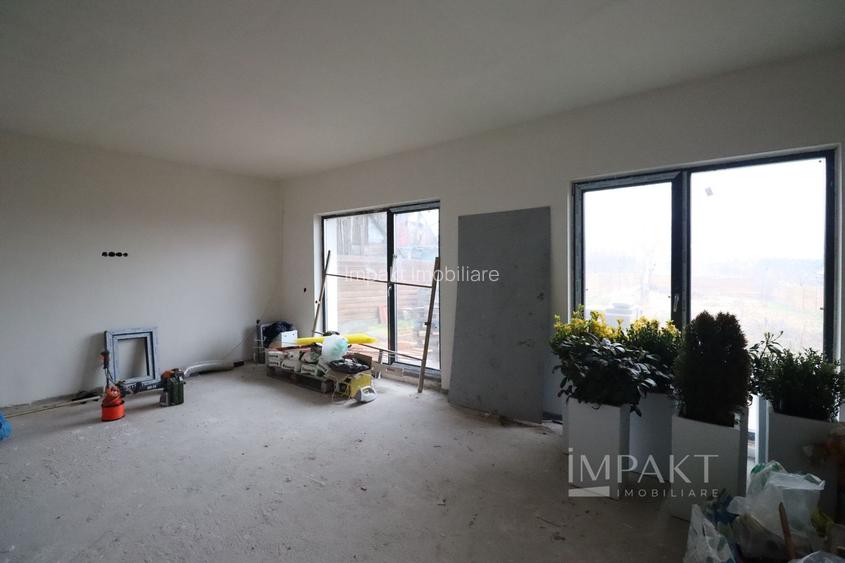 Duplex de vanzare In Dambul Rotund, teren de 697 mp! - 2
