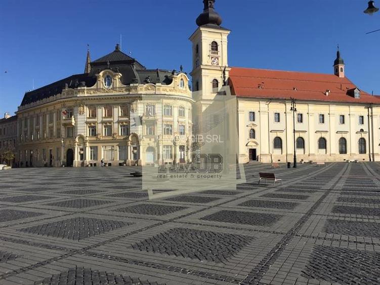 Apartament cu 2 camere in zona ULTRACENTRALA - 2