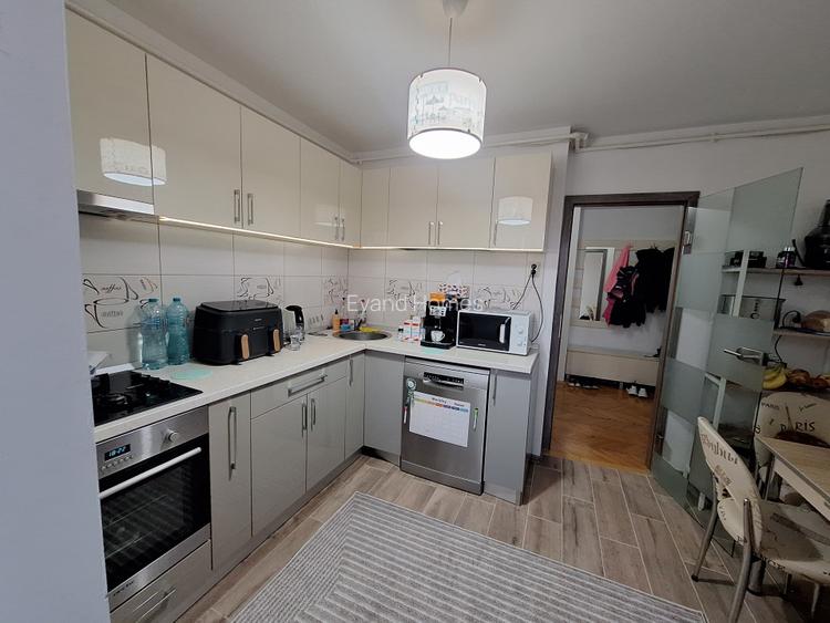 Apartament spatios cu 3 camere si 2 bai -complet mobilat si utilat- Lipovei - 7