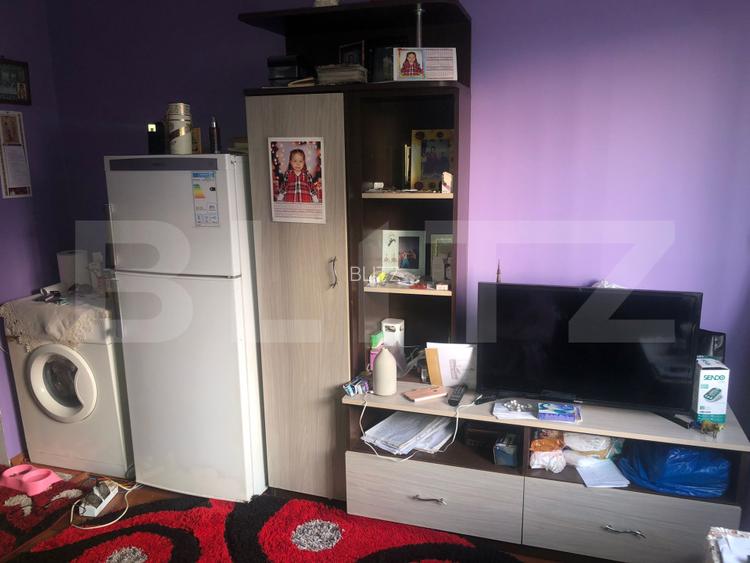 Camera de camin, 17 m.p., zona Nicolina - 2