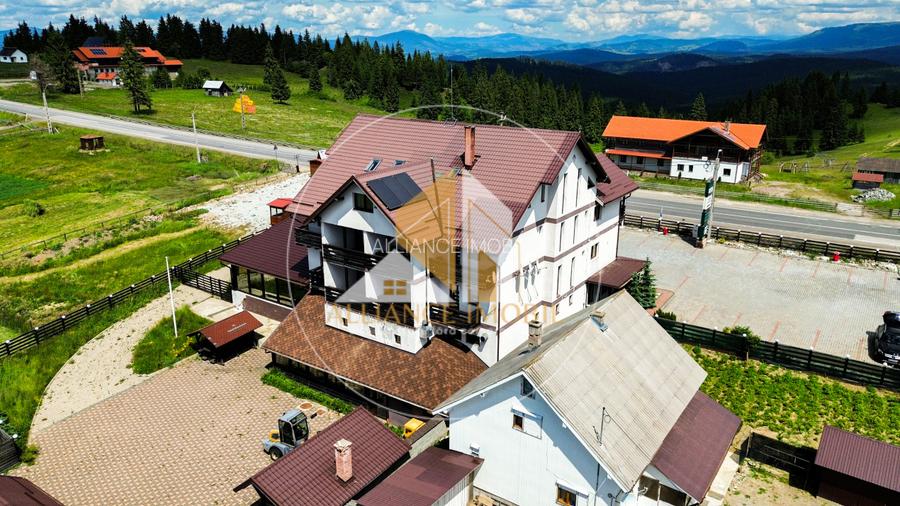 Bijuterie Turistică în Pasul Tihuța: Pensiune Elegantă de Vânzare - 3