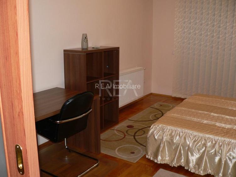 Apartament 3 camere, zona Nordului - 4