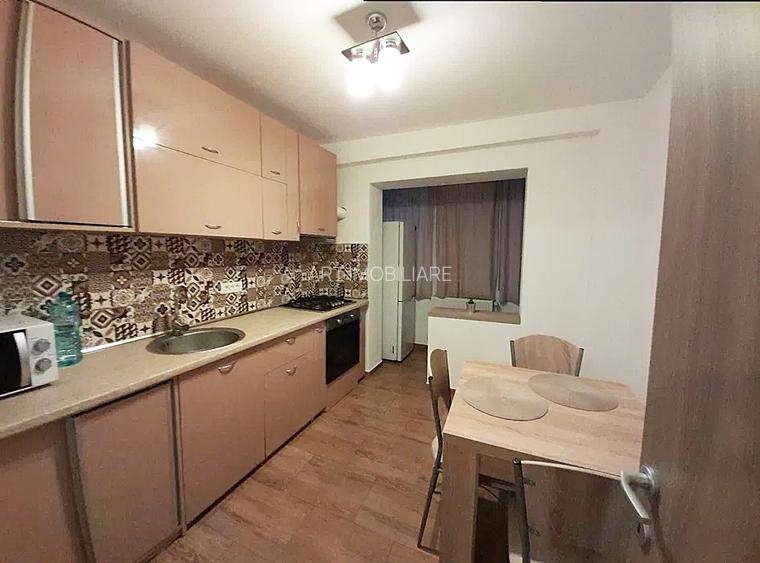 Apartament 3 Camere Dristor cu Centrala si Parcare - 2