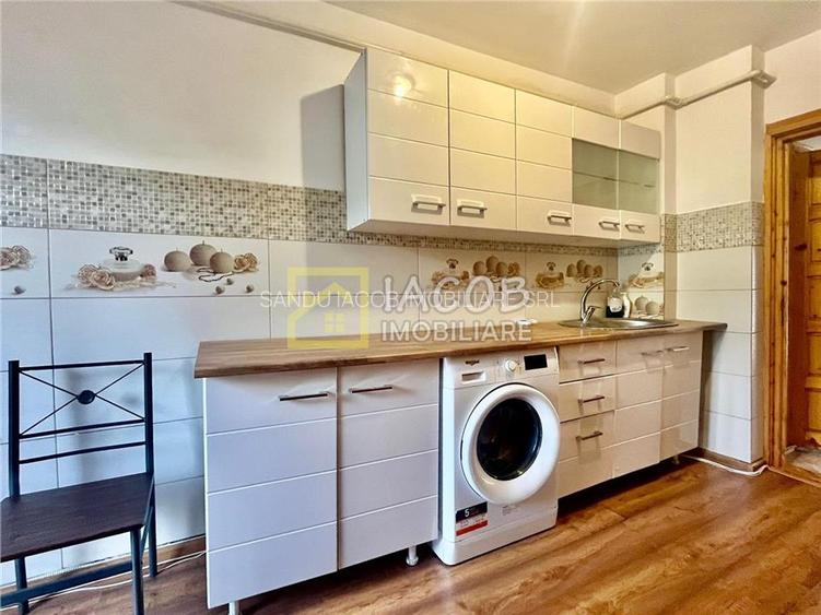 Apartament cu 3 camere de inchiriat, Comanesti, jud. Bacau - 3