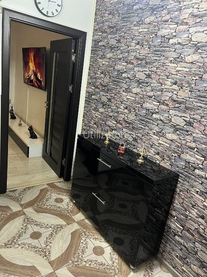 DIRECT PROPRIETAR !! Vând apartament cu 2 camere , 42 mp , zona KM 4-5  - 4