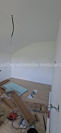 Casa cu 4 camere,  310 mp, 400 mp teren, Holboca - 11
