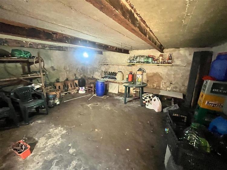 CASA VANZARE, CRISTIAN