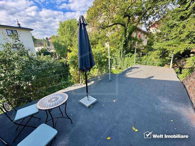 Apartament cu 3 camere in zona Centrala