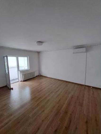 Apartament 2 Camere,Nerva Traian,bl.1990,reabilitat,et.4/8,DECOMANDAT,nemobilat