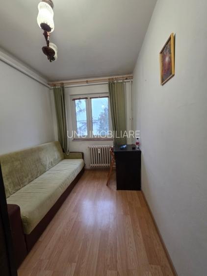 Tatarasi-Ateneu-3 Camere-bloc fara risc - 2