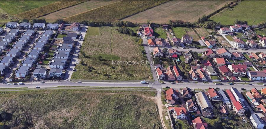 TEREN  INTRAVILAN  PENTRU  DEZVOLTARE  REZIDENȚIALĂ  SIBIU - 3
