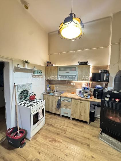 Casa Ultracentrala în Oradea, pe malul Crișului Repede - 14