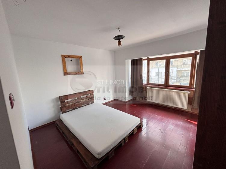 Apartament 3 camere Decomandat, et. 1, bulevard GARA - 149,900 EURO - 9