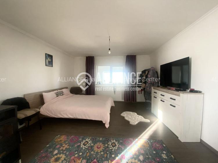 Castelu (COD 07) Casă 4 camere cu teren de 625 mp - 4