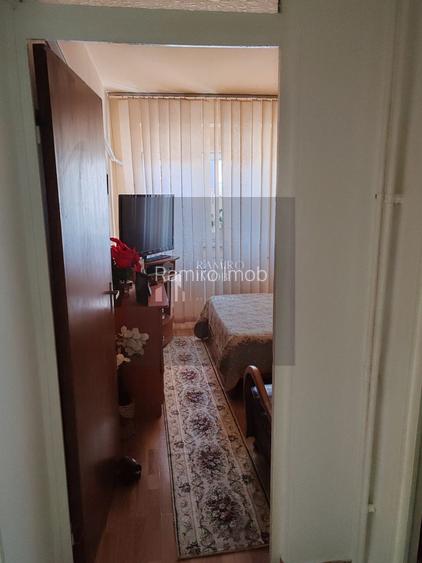 Apartament 3 camere zona MARRIOT decomandat - 8