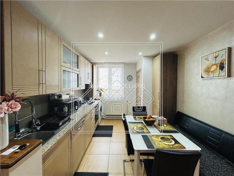 Apartament de vanzare in Sibiu-3 camere, balcon - Etaj 1/4 - Turnisor - 2