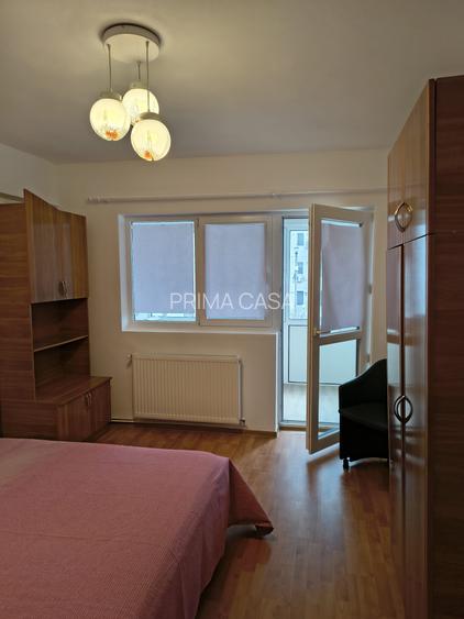 Apartament cu 3 camere de inchiriat zona Micro 3 Iazul Morilor etaj 1 renovaT - 4
