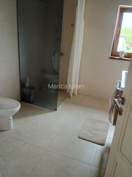 Casa cu etaj,2 terase +garaj - 4