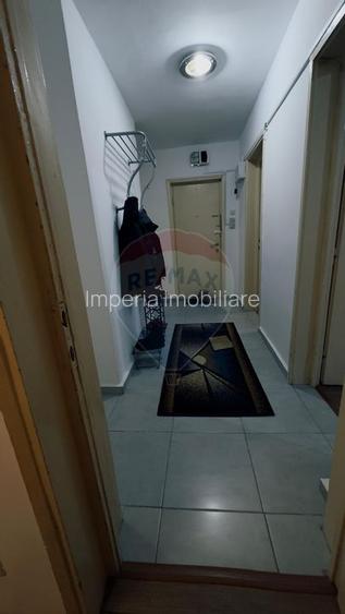 3 camere decomandat, etaj 3, bilateral, 73mp, vis-a-vis de Sara - 12