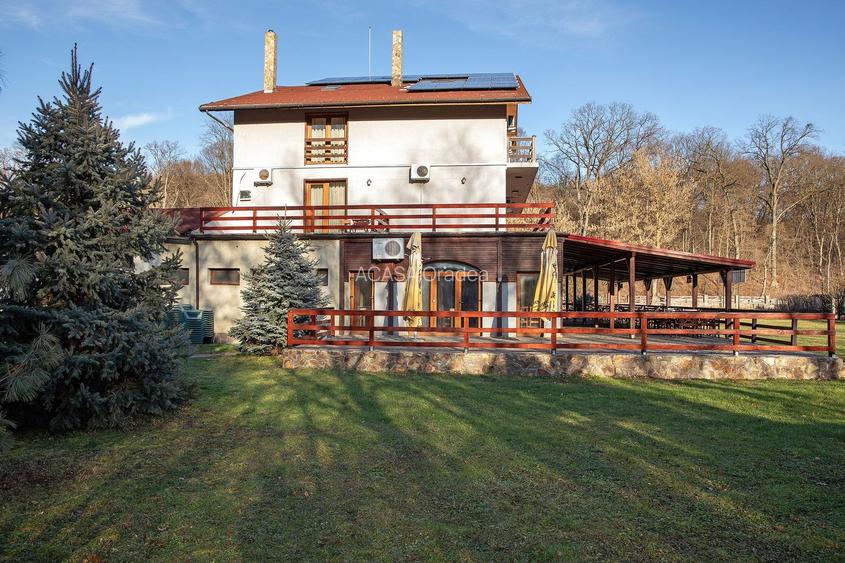 Pensiune, teren 4.460 mp, Hidișelul de Jos, Bihor. 685.000 Euro (neg). - 5
