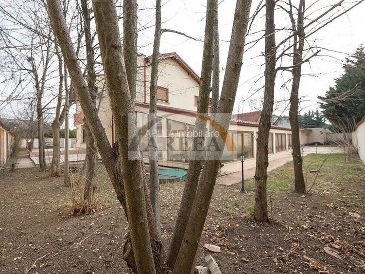 Vila cu 750 mp utili si teren de 1.480 mp in Erou Iancu Nicolae - 10