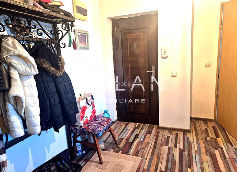 Mansarda pe un singur nivel 67 mpu, strada Siretului - 4