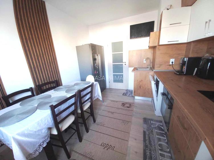 Apartament 4 camere, 2 bai, 94 mp, RENOVAT COMPLET, bloc 1989 - 2