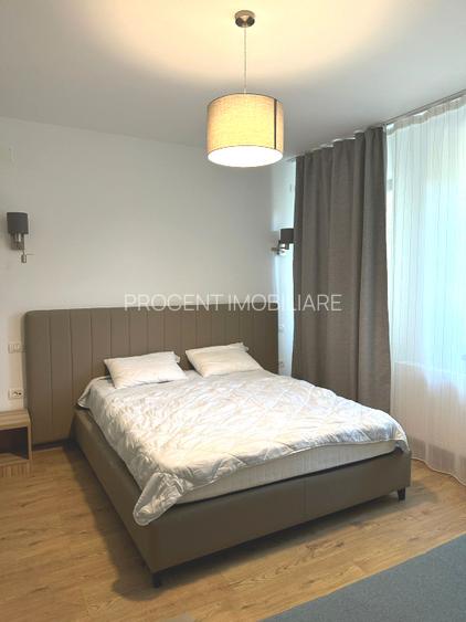 Cladire renovata, pretabila pentru hotel, pensiune, retreat, centru, etc  - 16