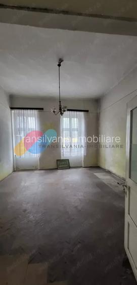 Apartament la casa cu curte si loc de parcare – zona ultracentrala - 4