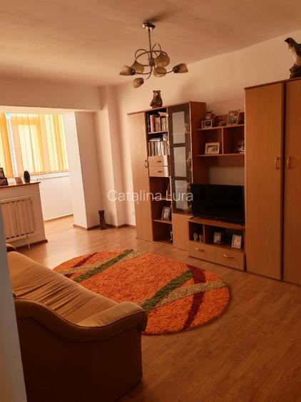 Apartament decomandat, 3 camere, Calea București- Mall - 5