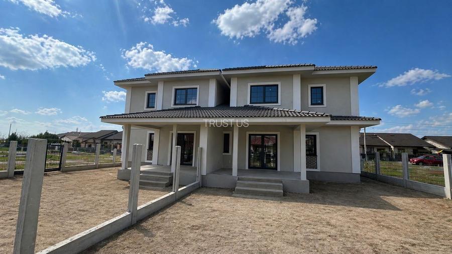 COMISION 0% Duplex Mosnita Noua| Despartit prin Camera Tehnica |110mp - 2