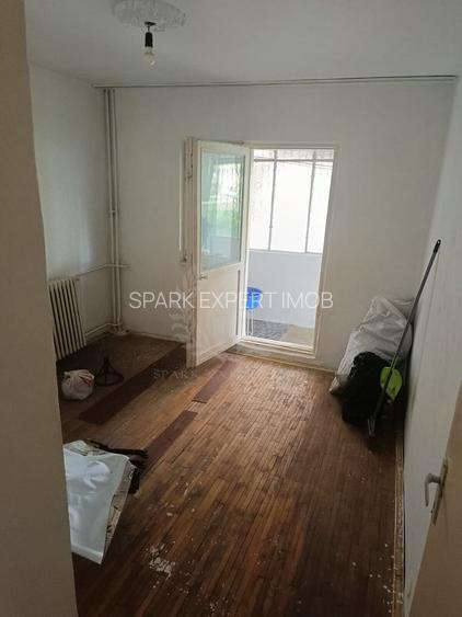 //3 CAMERE// STRADA PADINA// ZONA DE VEST// - 3