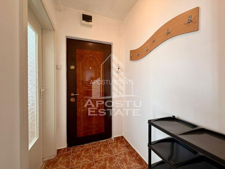 Apartament cu 3 camere, centrala proprie, zona Complex Studentesc - 8