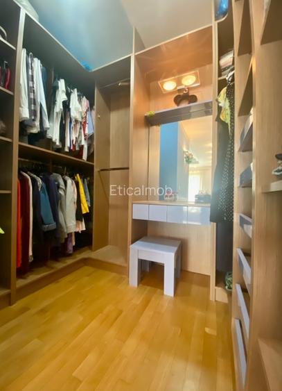 Vila de lux lângă Curtea Domnească – investiție premium Târgoviște, teren 1.700 - 35