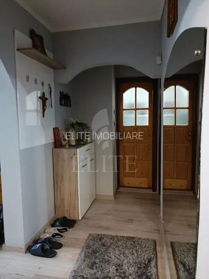 Apartament 3 camere în zona BLOCUL SPRAY - 3