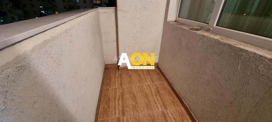 Apartament 2 camere de vânzare | 38 mp | Zona Cetate - 8