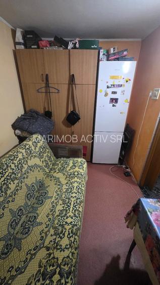 2 camere semidecomandat Zona  KM 4/5 - 10