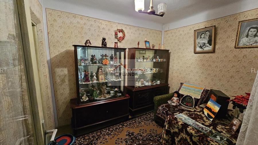 Casa Rahova zona Pucheni, str Garoafei - 13